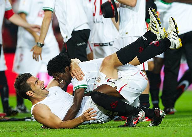 申真谞凭借 申真谞凭借