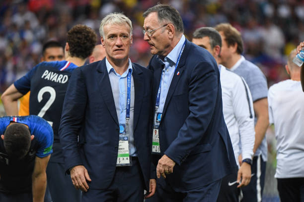 战略调整 战略调整